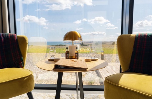 Montrose Apartment | Times Newspaper - Top 24 Magical stays in UK