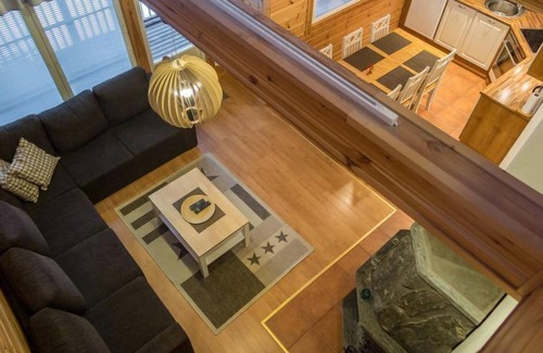 Tahkovuori House | Tintintupa by Interhome