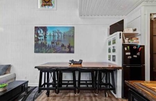 Atchafalaya Cabin | Tiny Cajun Cabin