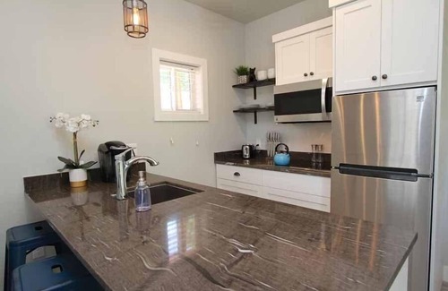 Orderville Apartment | Tiny Home #6 w/East Zion Resort Pool/Hot Tubs