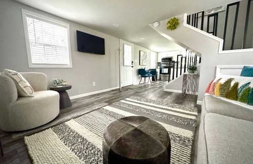 Peru Apartment | Tiny home w/mighty personality!