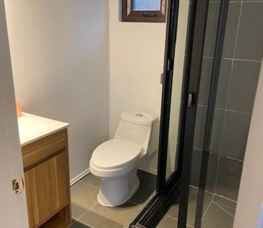 Valdivia Apartment | Tiny house en el bosque a 10 min de Valdivia, Wifi, Smart TV, free Parking