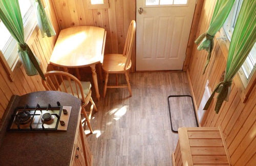 Havre Boucher House | Tiny house with sea views