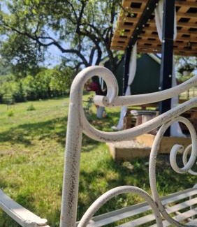Agapia House | Tiny Nest