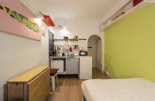 San Lorenzo Apartment | Tiny Reparata studio in Florence