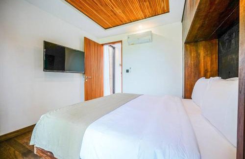 Beraban Villa | Tiny Villa Nyanyi - Charming 2 BR House 4 mins from Beach