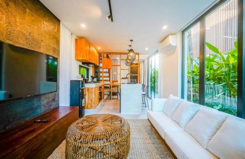 Beraban Villa | Tiny Villa Nyanyi - Charming 2 BR House 4 mins from Beach