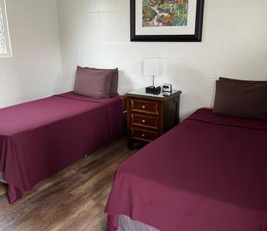 Lihue Hotel | Tip Top Motel
