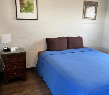 Lihue Hotel | Tip Top Motel