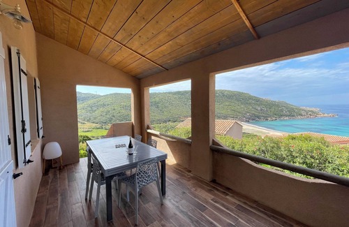 Tizzano House | Tizzano Villa with stunning sea views, just steps from the beach.