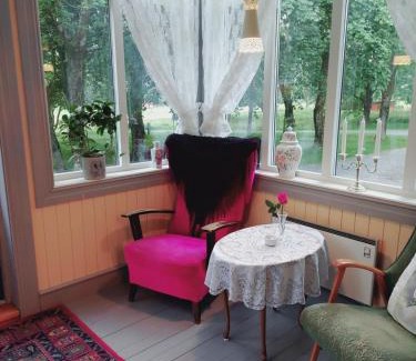 Alstahaug House | Tjøtta Gjestegaard