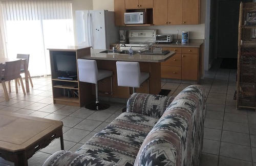 Scotch Creek House | TLC Beachhouse "Suite 2" - Waterfront - Shuswap Vacations and Sledding Accommodation