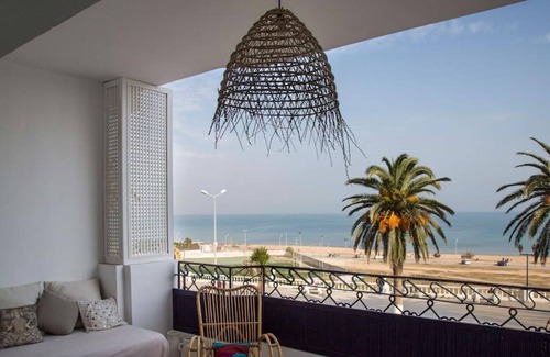 Carthage Apartment | La Vue est Belle: Apt de luxe avec vue sur mer