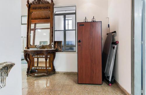Nicosia House | To Hani - Large Traditional House