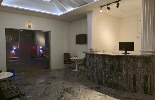 Mobushipe Hotel | Tofana Hotel and Suites
