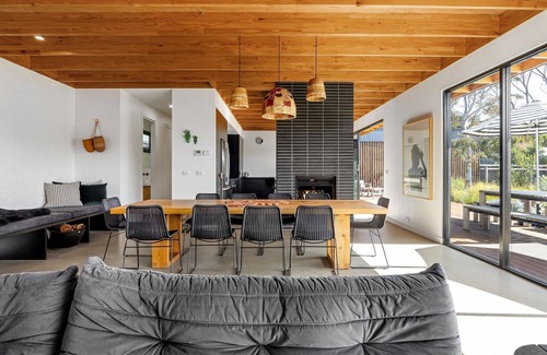 Flinders House | Togo House, Flinders