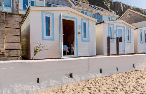 Newquay City Centre Ski Chalet | Tolcarne Beach Cabins