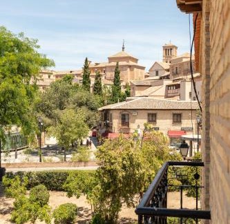 Toledo City Center Hotel | ToledoRooms VistaPark - Suites
