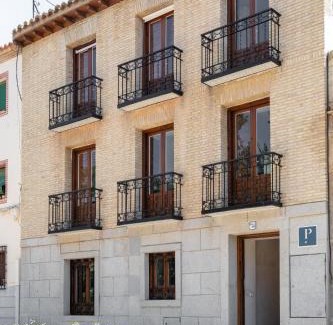 Toledo City Center Hotel | ToledoRooms VistaPark - Suites