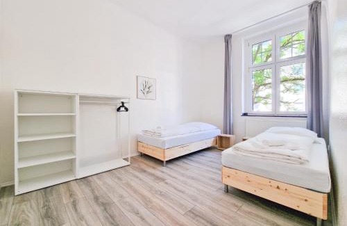 Rath Apartment | Tolstov Apartments - 3 Zimmer Wohnungen mit Balkon - 15 Min zur Messe DUS