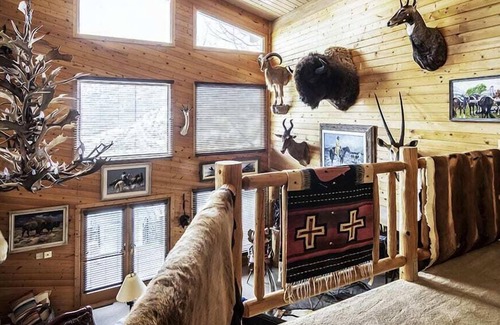 Emigrant House | Tom Miner Creek Main House
