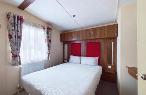 Dawlish Warren House | TOM TODDY - Enchanting Golden Sands Caravan at Dawlish Warren