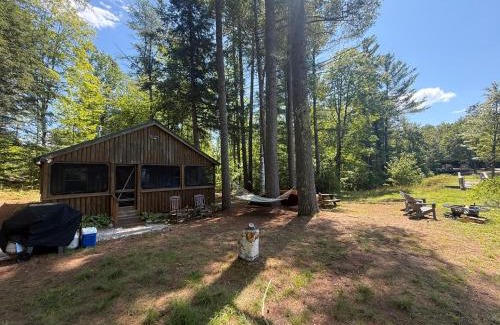 Bryant Pond House | Toms Cabin On Lake Christopher