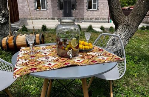 Aruch House | Toneh Guest House and Gastro-yard