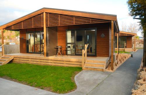 National Park Village Cabin | Tongariro Crossing Lodge