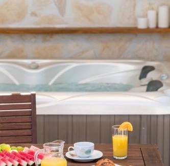 Vranjic Apartment | Tonina - private jacuzzi, free parking, terrace