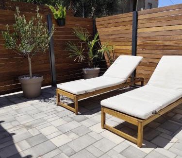 Vranjic Apartment | Tonina - private jacuzzi, free parking, terrace