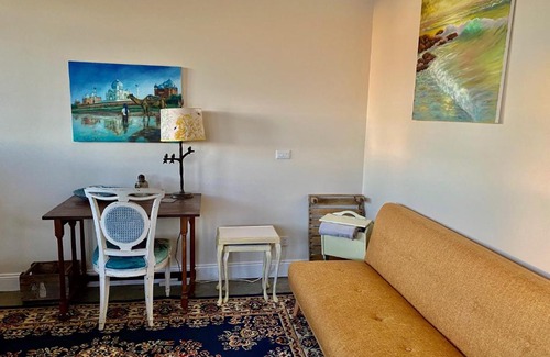 Ewingsdale House | Tooraloo Farm Stay Byron Bay