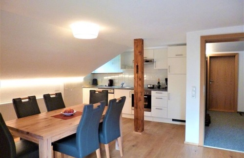 Kloesterle am Arlberg Apartment | Top 9 mit 2 Schlafräumen mit Balkon - Haus Christian
