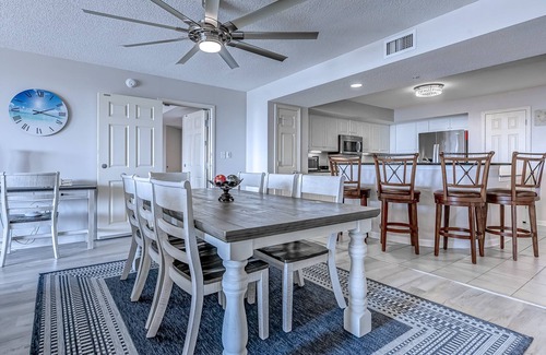 North Myrtle Beach Resort | TOP FLOOR AMAZING PENTHHOUSE VIEWS 3 BALCONYS 4BR/4B ON INTRACOASTAL WATERWAY