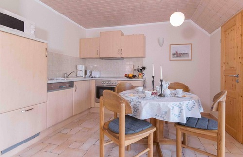 Ostseebad Wustrow Apartment | Top floor apartment LF 6.2 in Haus Windflüchter in Ostseebad Wustrow