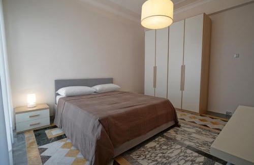 Borgo-Sanzio Apartment | Top Floor Aparthotel Bentivoglio 2