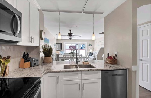 North Topsail Beach Condo | Top Floor Beach View Condo in North Topsail