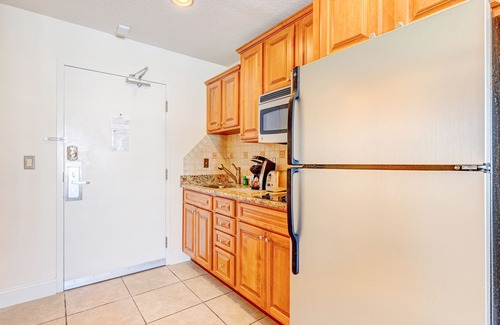 Ortona Park Hotel | Top-floor oceanfront getaway Ocean view & high-speed WiFi
