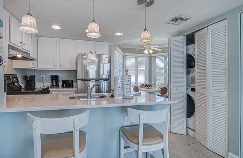 Isle of Palms Villa | Top-floor Oceanfront Villa with spectacular ocean views - prime location
