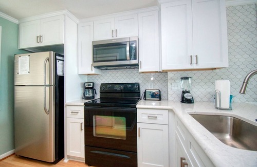 Kure Beach Condo | Top Floor Oceanfront Condo with elevator in Ocean Dunes Indoor/Outdoor Pools
