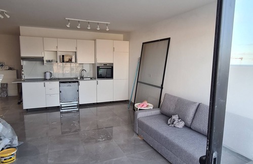Bugibba Apartment | Top Floor with sunny Terrace