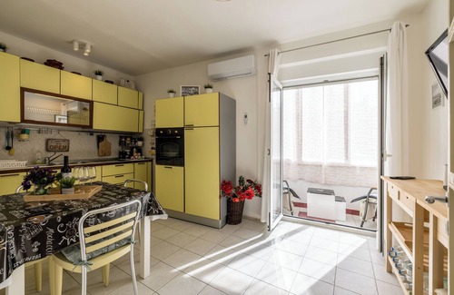 Split Apartment | TOP LOCATION Downtown Split City Apartment with A/C in each bedroom & kitchen