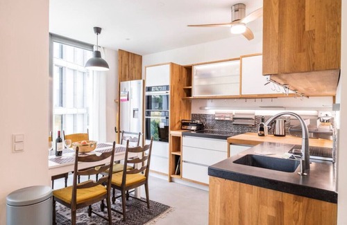Favoriten Apartment | Top of Belvedere Smart