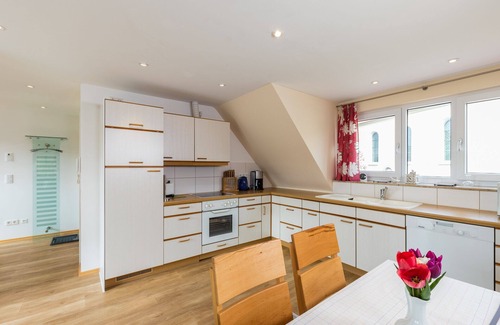 Ueberlingen House | Top offer, free WiFi, high quality equipment, tranquility, large garden