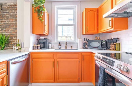 Short North House | Top Rated – Parking Free – CLEAN - PRIME Location