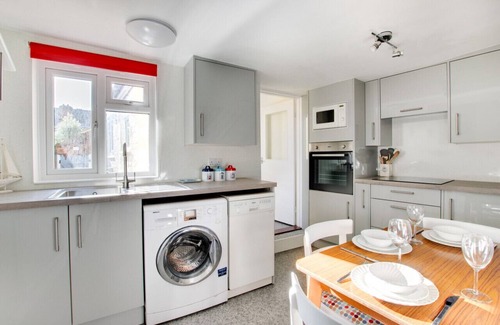 Aldeburgh House | Top Step Cottage - Two Bedroom House, Sleeps 3