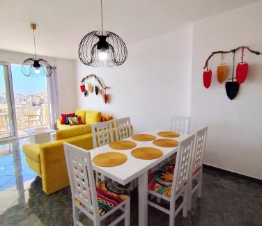 Qender Apartment | Topaz Perfekt Apartament 100 m to Bulevard