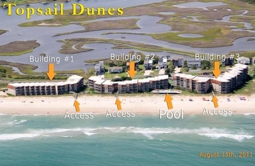 Sneads Ferry Condo | Topsail Dunes 2213 Oceanfront! | Community Pool, Grill Area, Internet