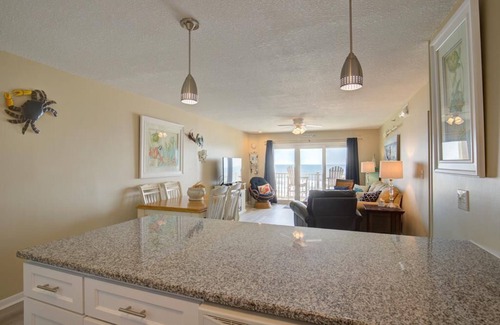 Sneads Ferry Condo | Topsail Dunes 3208| Community Pool | Oceanfront Condo Complex