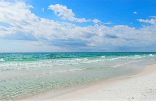 Dune Allen Beach Apartment | Topsail Village 214